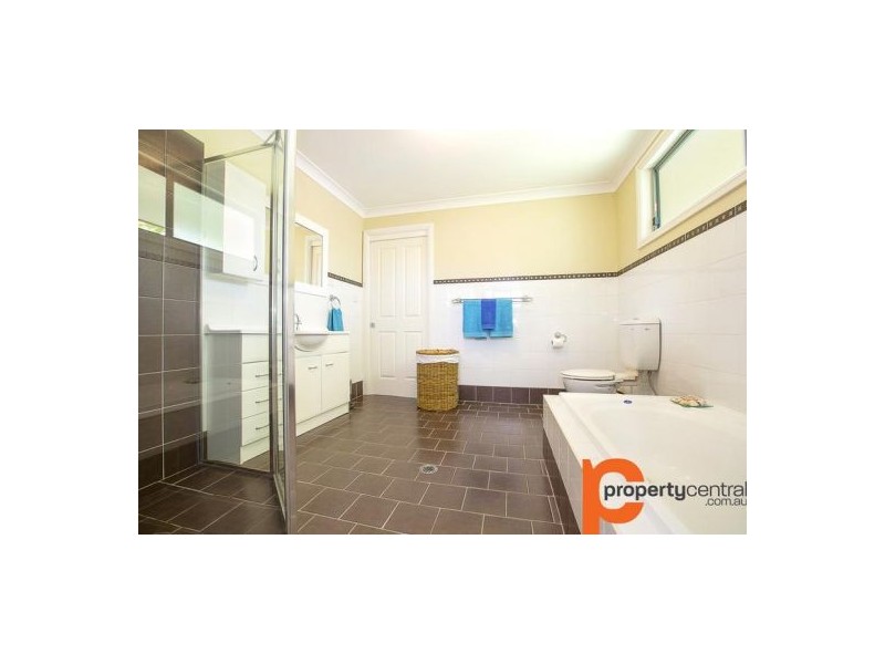 16. Westbank Avenue, Emu Plains NSW 2750