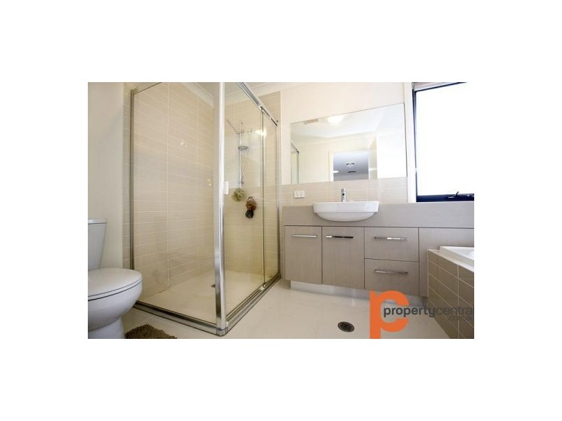 44/47 Camellia Ave, Glenmore Park NSW 2745