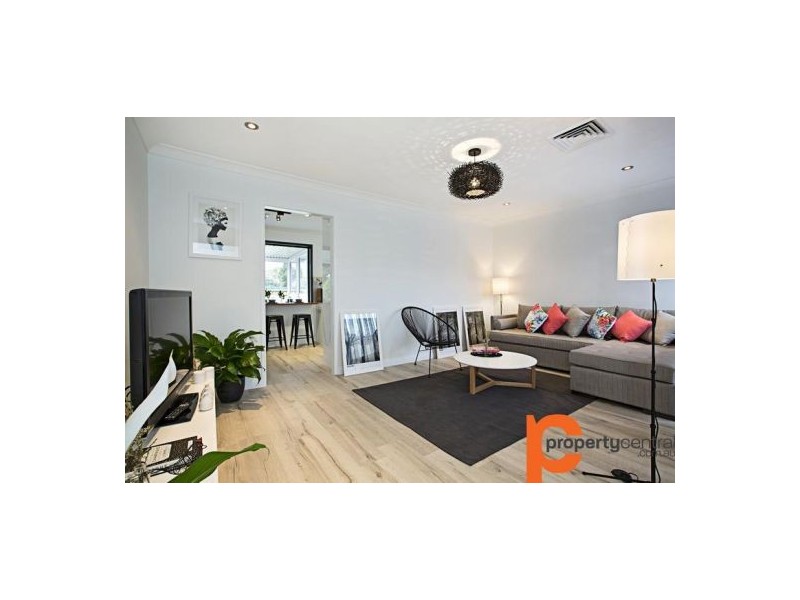 8 Koloona Drive, Emu Plains NSW 2750