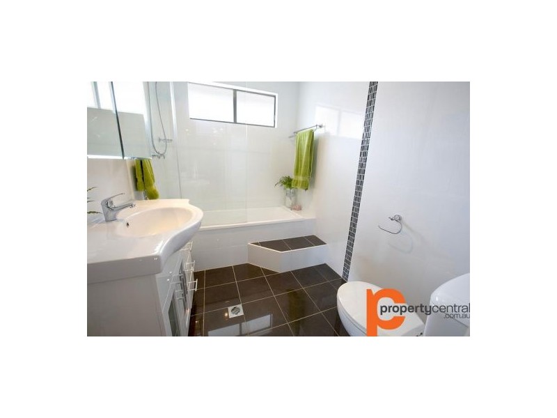 144 River Road, Leonay NSW 2750