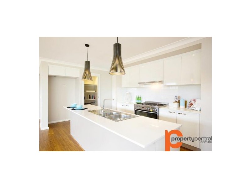 6 Highdale Terrace, Glenmore Park NSW 2745