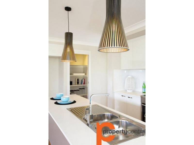 6 Highdale Terrace, Glenmore Park NSW 2745