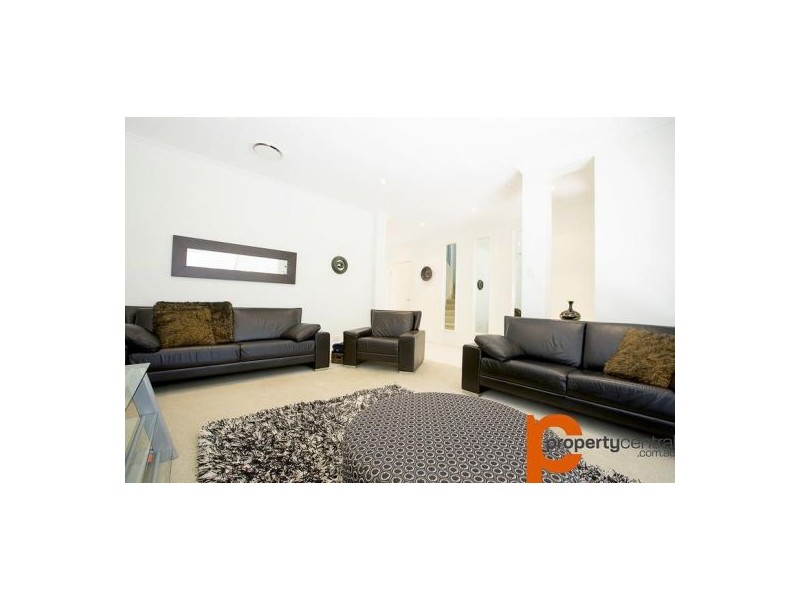 15 Fulmar Way, Cranebrook NSW 2749