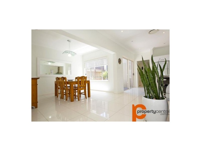 15 Fulmar Way, Cranebrook NSW 2749