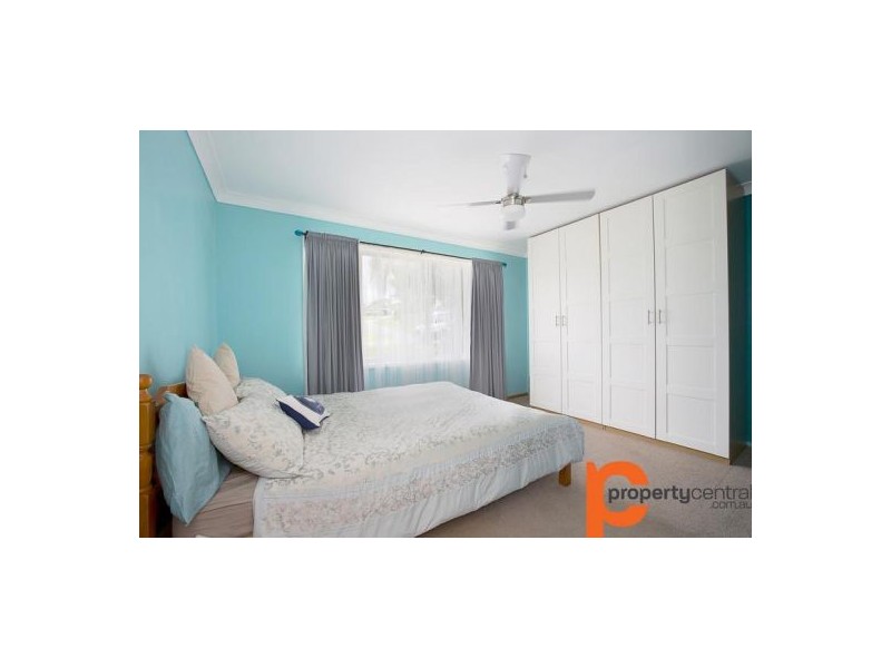 11 Robinson Road, Cranebrook NSW 2749