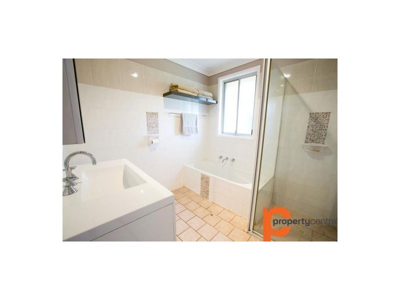 11 Robinson Road, Cranebrook NSW 2749