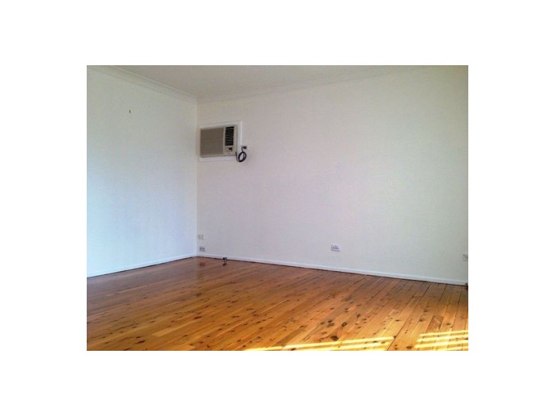 4 Gadara Drive, South Penrith NSW 2750