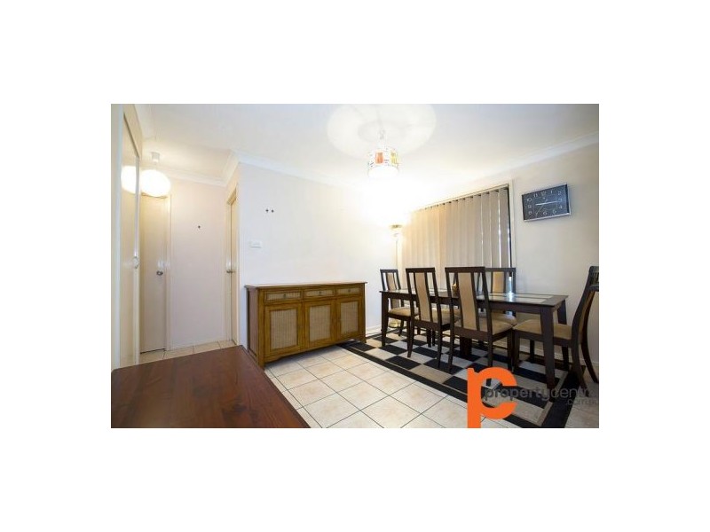 6 Titania Place, Cranebrook NSW 2749