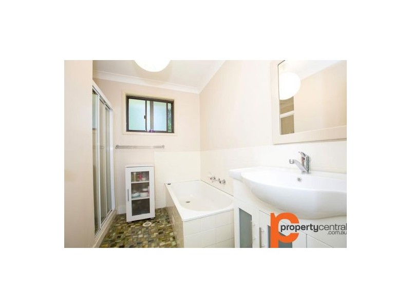 6 Titania Place, Cranebrook NSW 2749