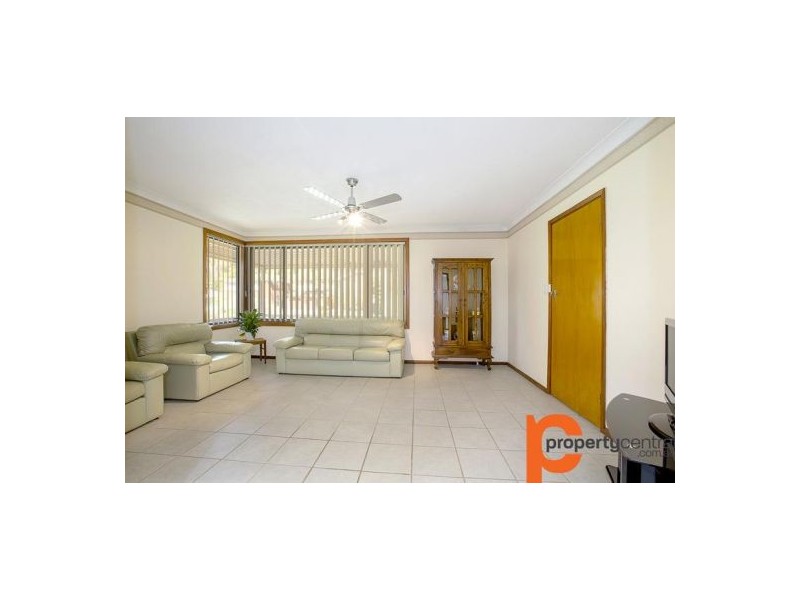 6 Gosling Street, Emu Heights NSW 2750