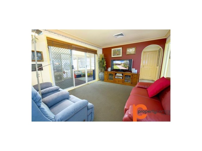 2 Dryad Place, Leonay NSW 2750