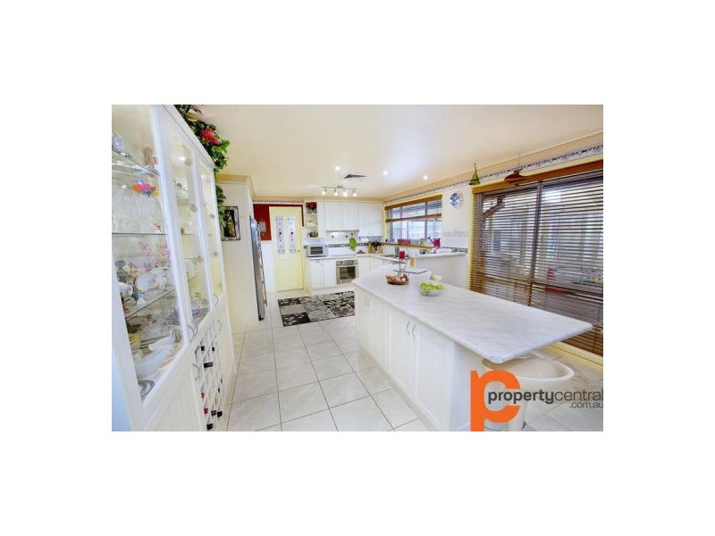 2 Dryad Place, Leonay NSW 2750