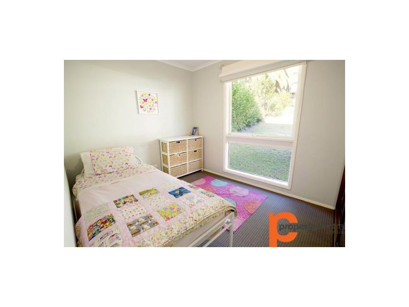 24 Gosling Street, Emu Heights NSW 2750