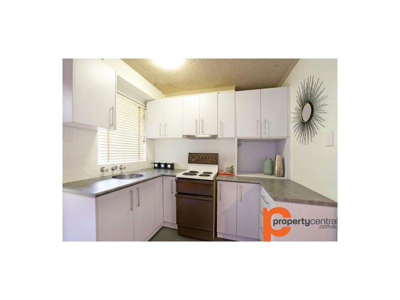 2/17 Hemmings Street, Penrith NSW 2750