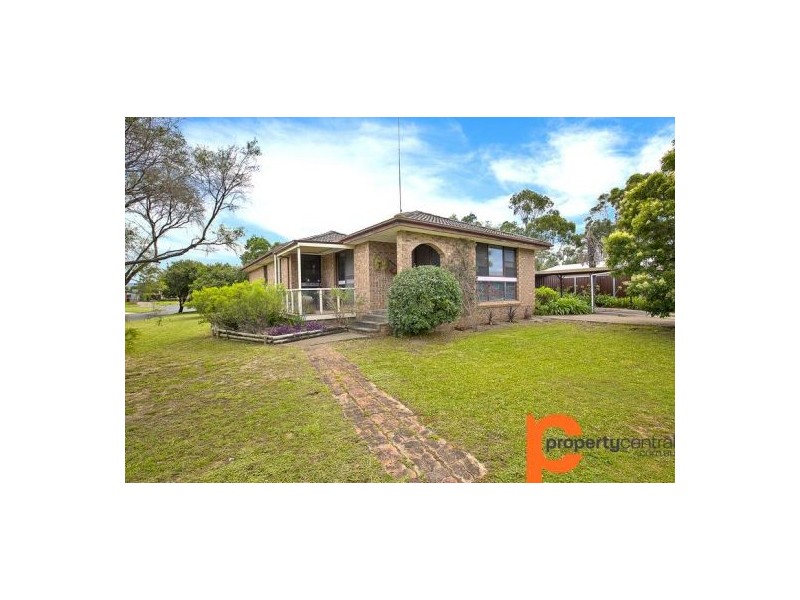 4 Snowden Street, Jamisontown NSW 2750