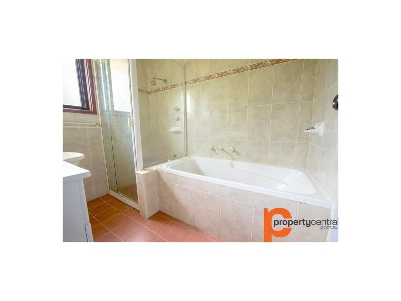 4 Snowden Street, Jamisontown NSW 2750