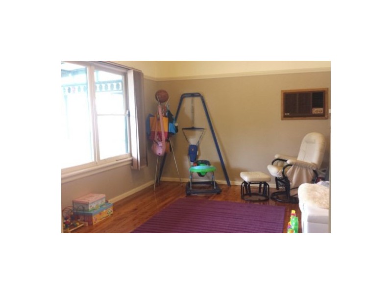 99 Joseph Street, Kingswood NSW 2747