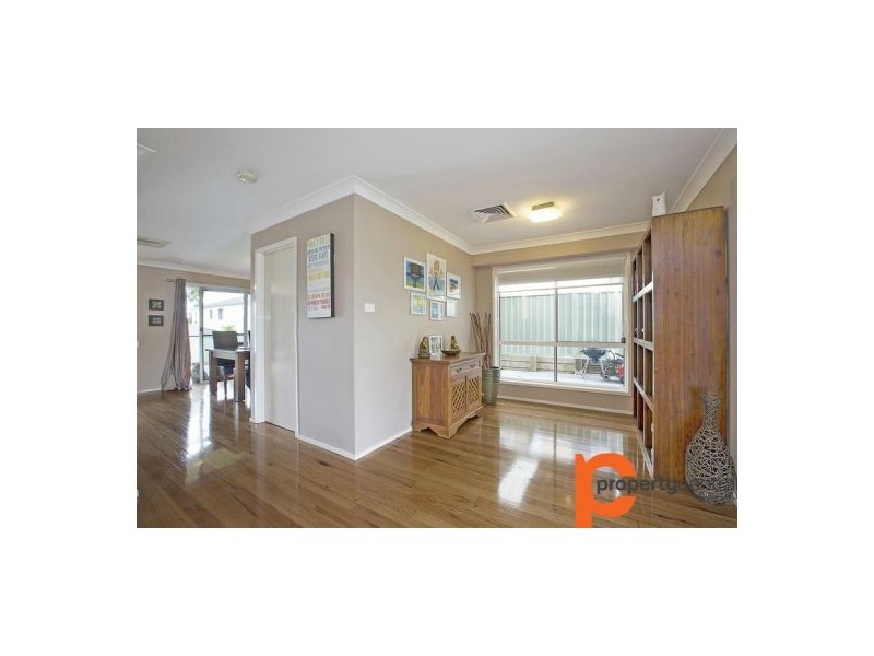 158 Ridgetop Drive, Glenmore Park NSW 2745
