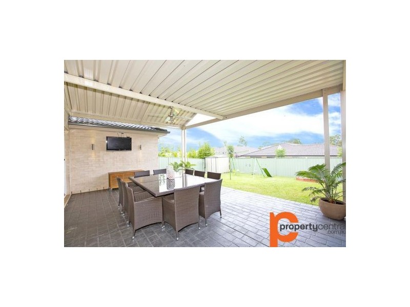 158 Ridgetop Drive, Glenmore Park NSW 2745