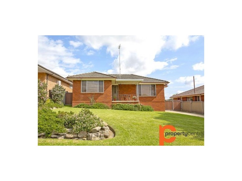 15 Sheba Crescent, South Penrith NSW 2750