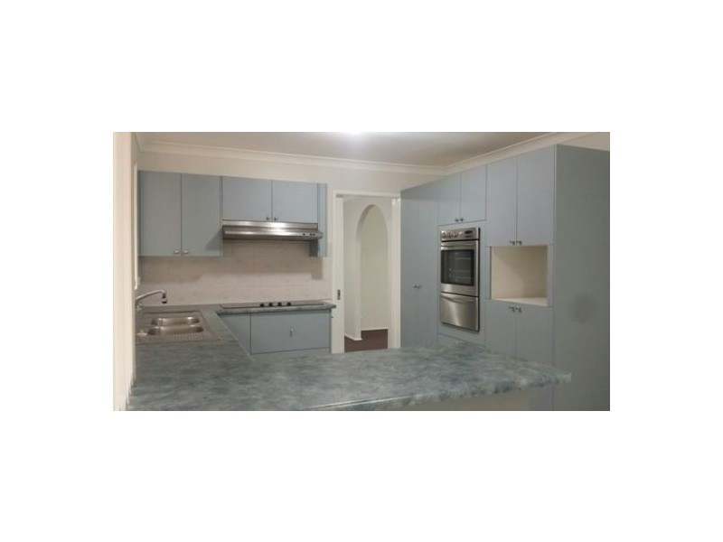 27 Seaton Crescent, Cranebrook NSW 2749