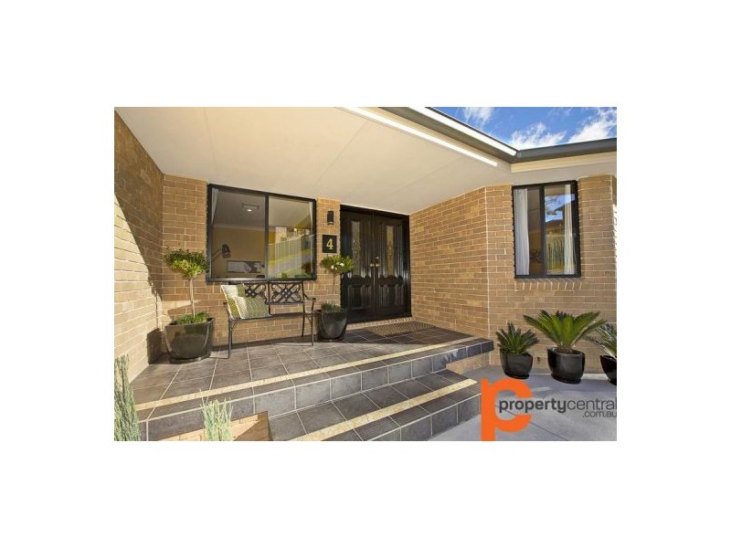 4 Opus Place, Cranebrook NSW 2749