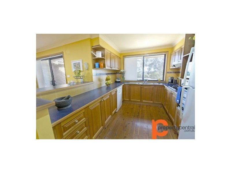 4 Opus Place, Cranebrook NSW 2749