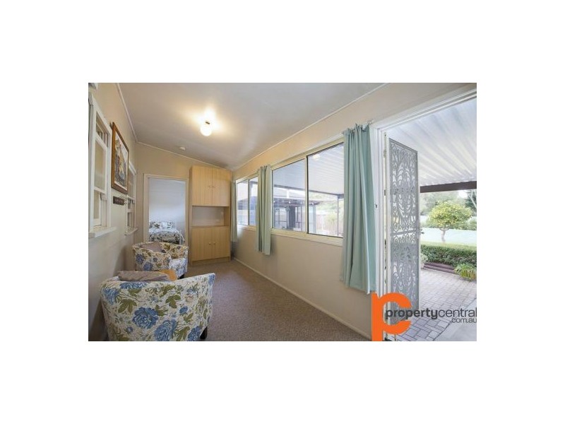 4 Loftus Street, Regentville NSW 2745