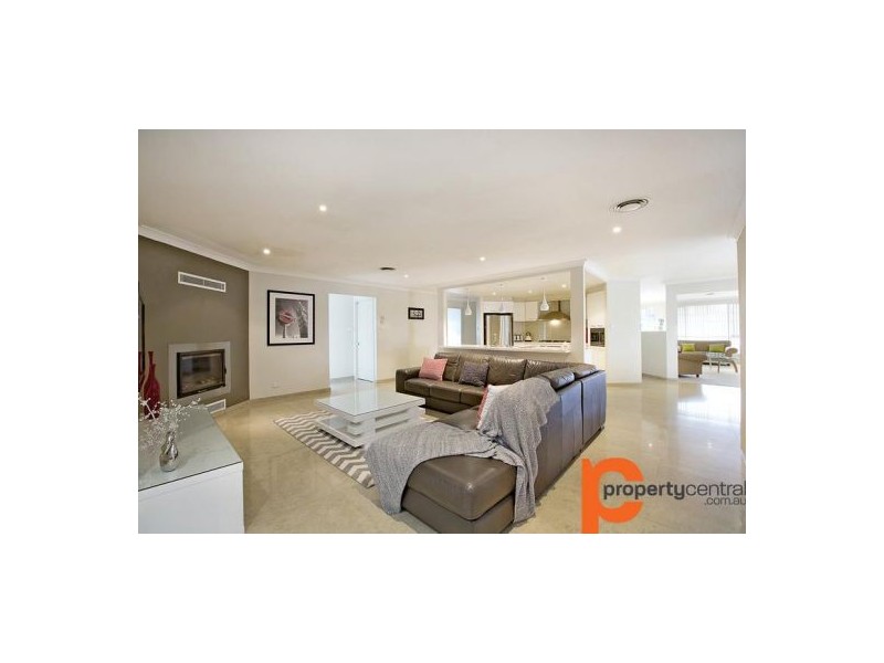 10 Acorn Street, Emu Plains NSW 2750