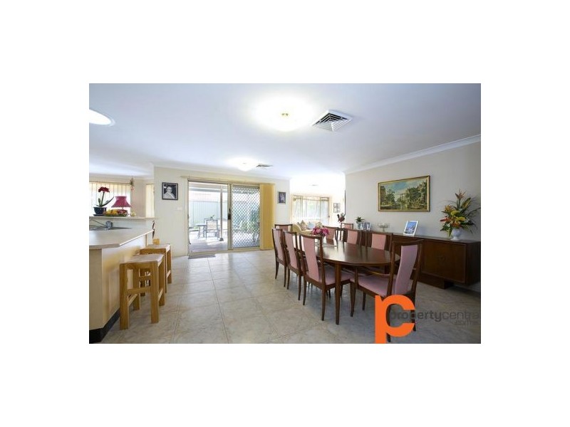 5 Birkdale Circuit, Glenmore Park NSW 2745