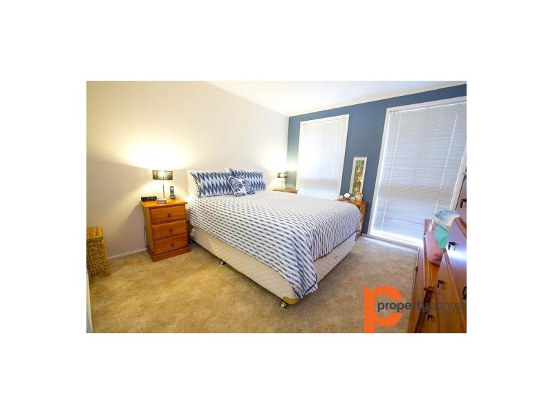 8 Nova Place, South Penrith NSW 2750