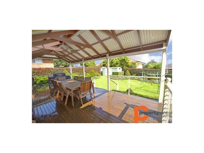 15 Sheba Crescent, South Penrith NSW 2750