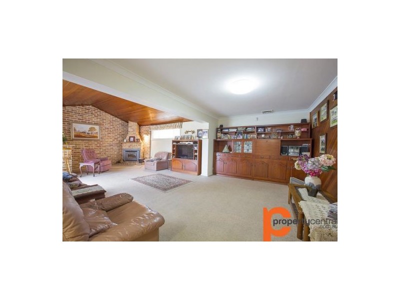 64 River Road, Emu Plains NSW 2750