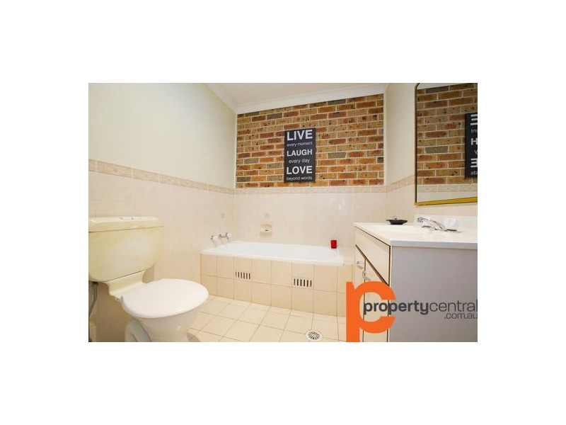 1/30 Bottlebrush Drive, Cranebrook NSW 2749