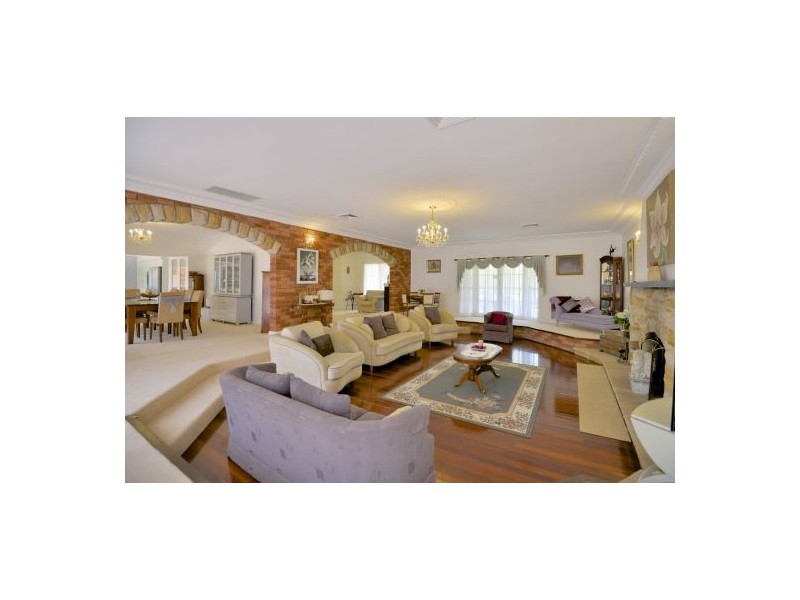 72 Sheredan Road, Castlereagh NSW 2749