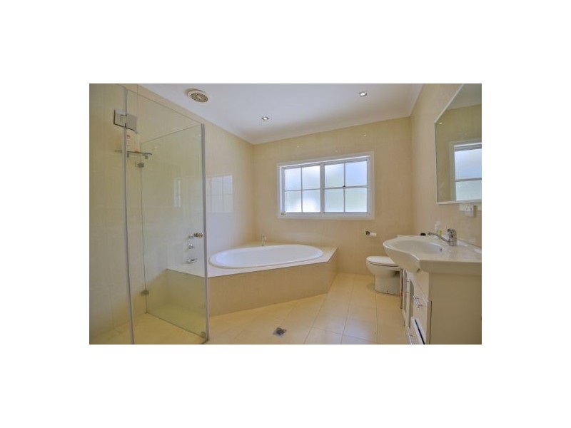 72 Sheredan Road, Castlereagh NSW 2749