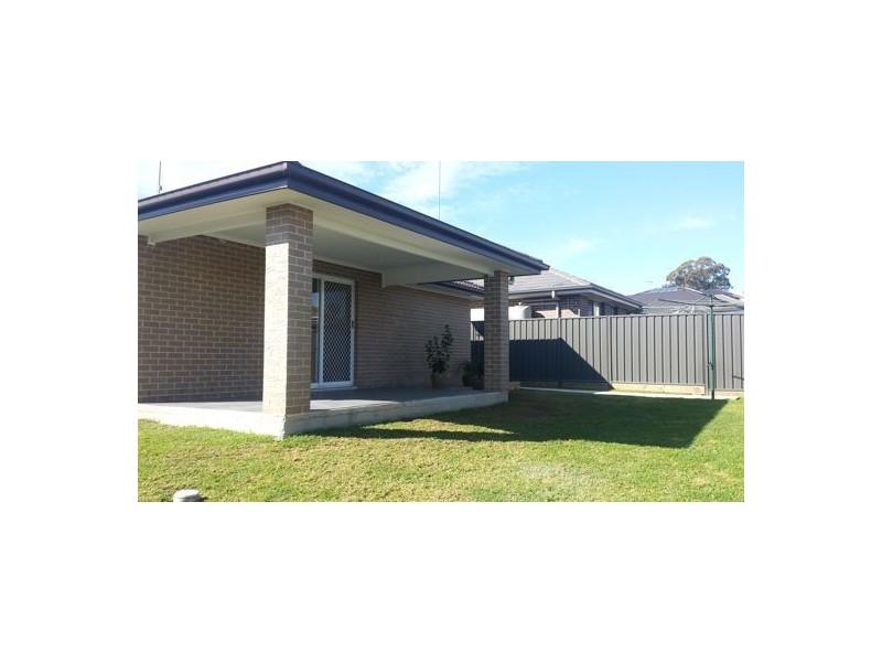 48 Glenmore Ridge Drive, Glenmore Park NSW 2745