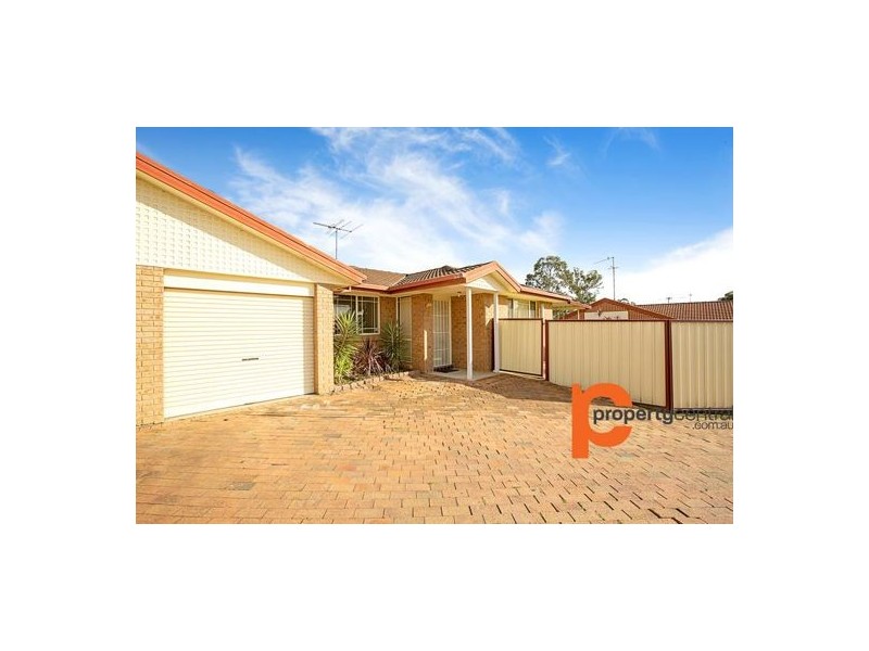 1/12 Chausson Place, Cranebrook NSW 2749