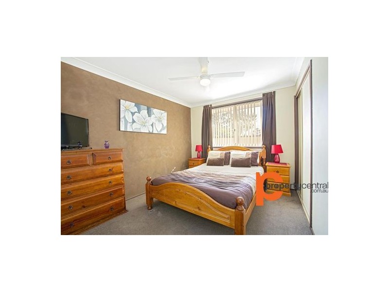 1/12 Chausson Place, Cranebrook NSW 2749