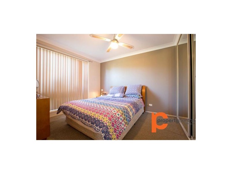 4 Paul Close, Cranebrook NSW 2749