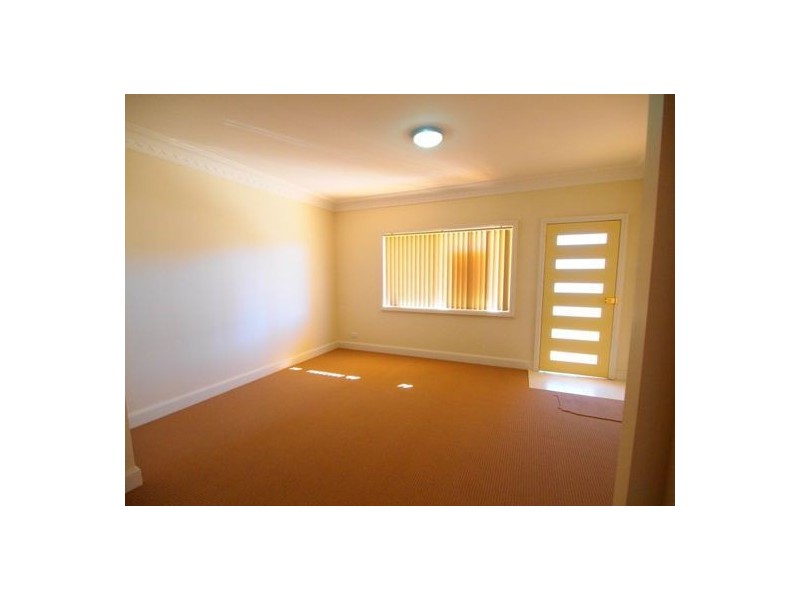 12 Ninth Street, Warragamba NSW 2752