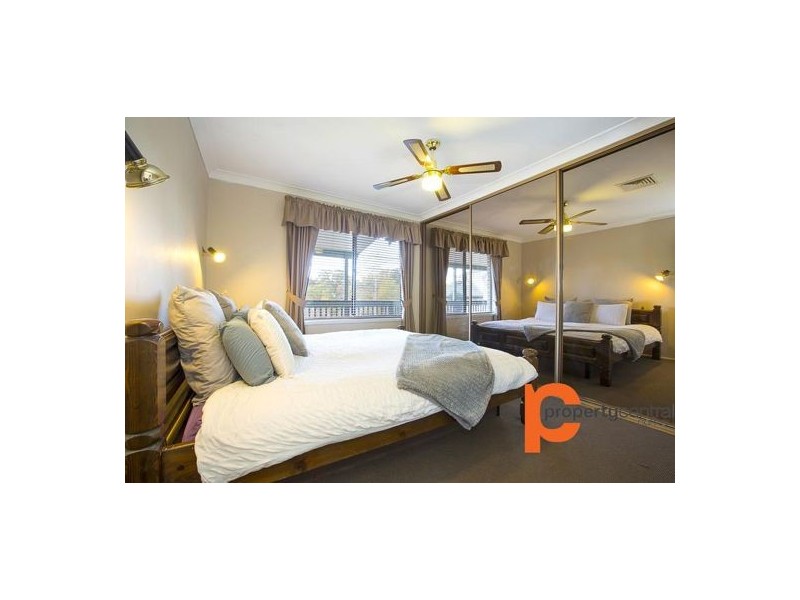 4 Bellereve Place, Leonay NSW 2750