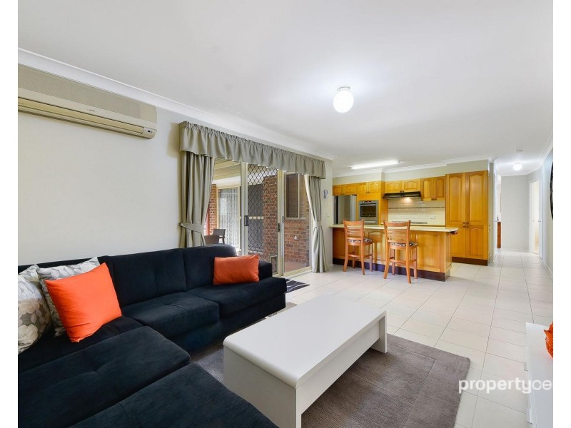 17 Camelot Drive, Cranebrook NSW 2749