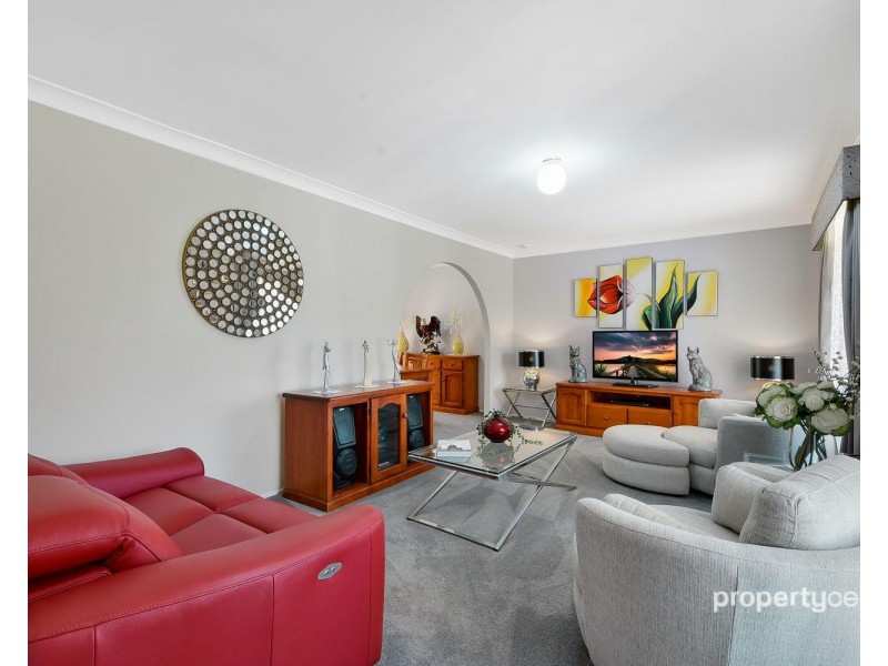 17 Camelot Drive, Cranebrook NSW 2749