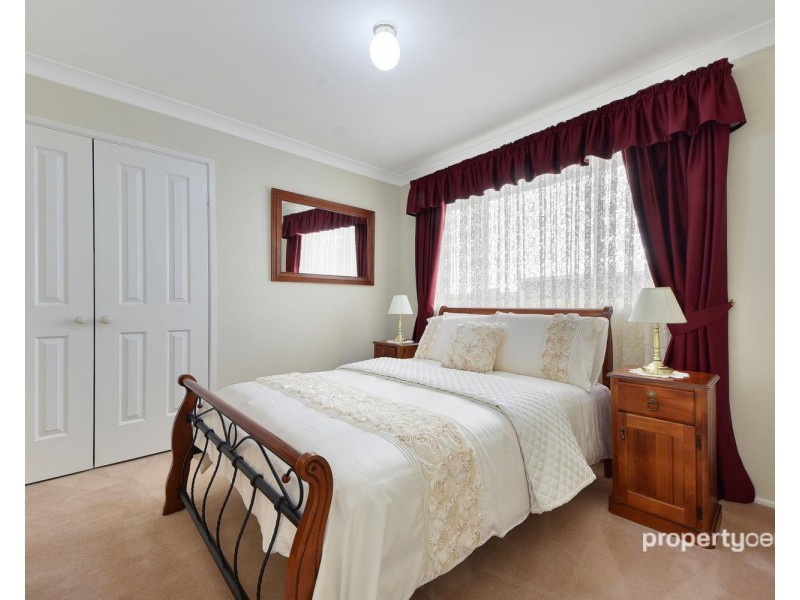 17 Camelot Drive, Cranebrook NSW 2749