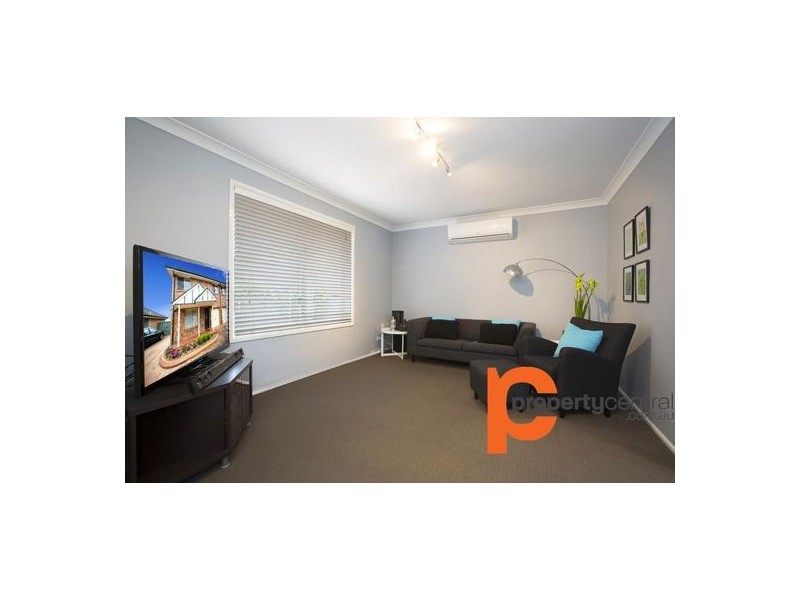 2/67 Jamison Road, Kingswood NSW 2747