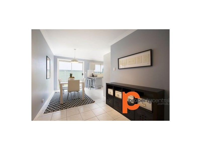 2/67 Jamison Road, Kingswood NSW 2747