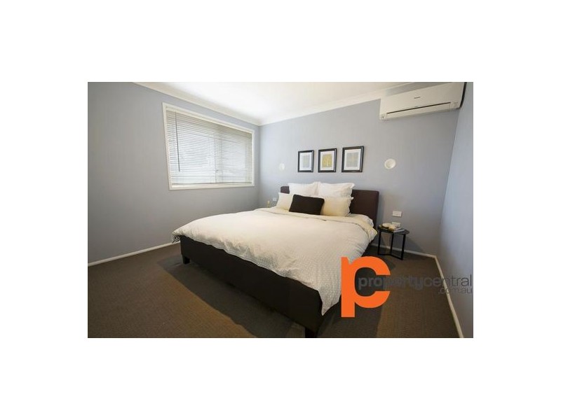 2/67 Jamison Road, Kingswood NSW 2747