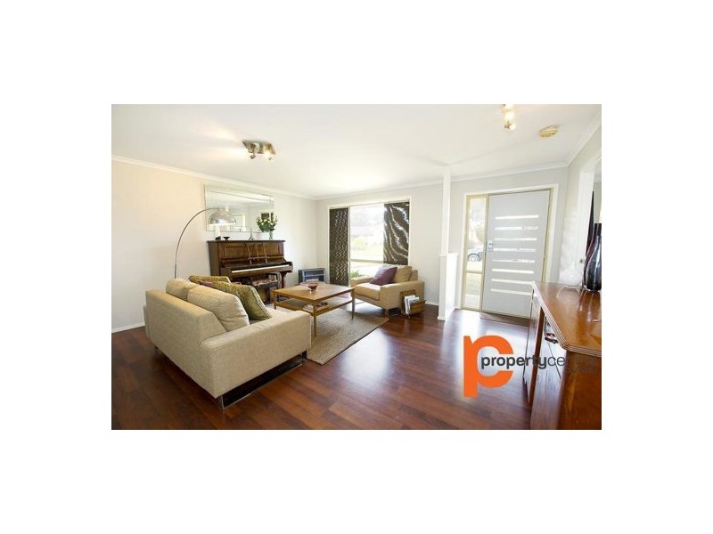 6 Procyon Place, Cranebrook NSW 2749