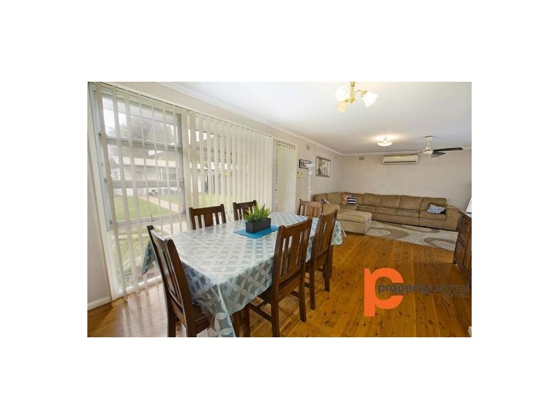 9 Sunda Avenue, Whalan NSW 2770